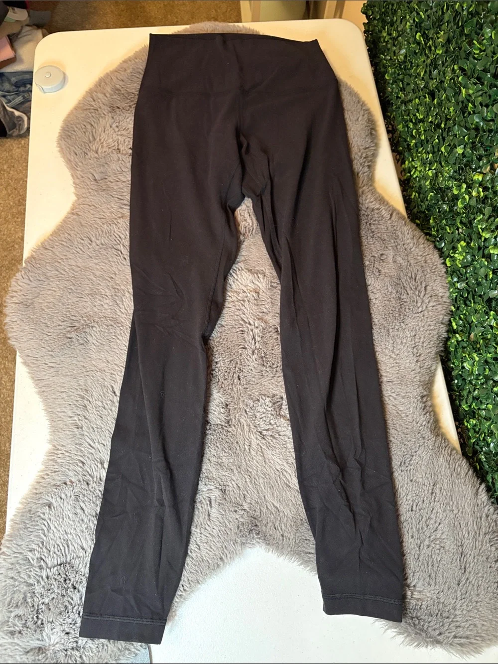 lululemon athletica Black Align HR 25” Leggings Size 6